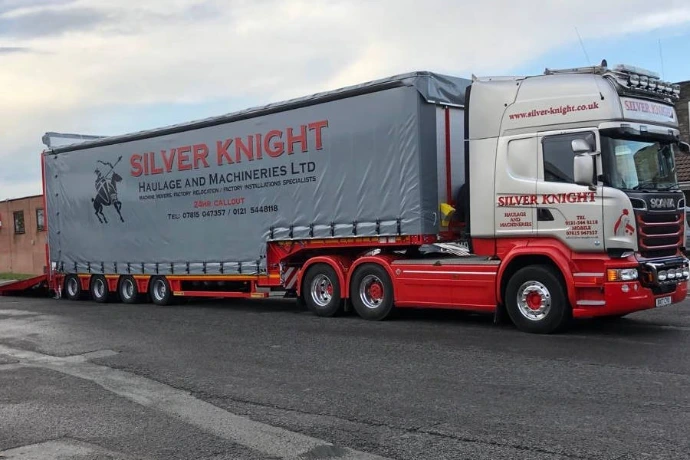 Heavy Moving Equipment & Machinery Transport UK | Silver Knight
